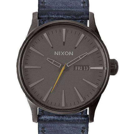 Orologio da uomo Nixon Quartz Sentry Leather A105-1893-00