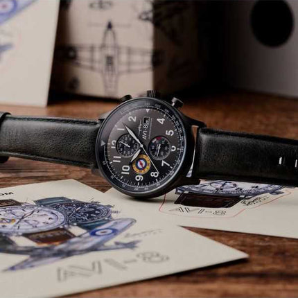 Orologio da uomo AVI-8 Hawker Hurricane con cronografo al quarzo AV-4011-0D.