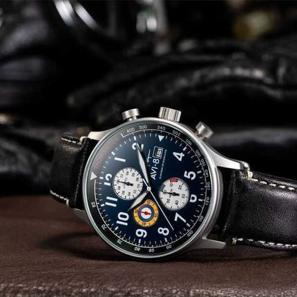 Orologio da uomo AVI-8 Hawker Hurricane classico cronografo mezzanotte cinturino in pelle nera quadrante blu al quarzo AV-4011-0