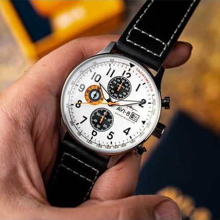 Orologio da uomo AVI-8 Hawker Hurricane Classic Chronograph Imperial War Museums Edition quadrante bianco al quarzo AV-4011-1E