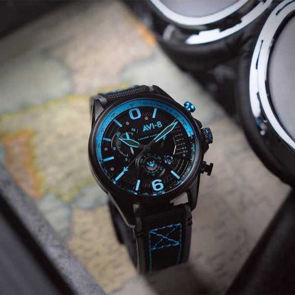 Orologio da uomo AVI-8 Hawker Hurricane Dual Retrograde Chronograph Storm cinturino in pelle nera quadrante nero al quarzo AV-40