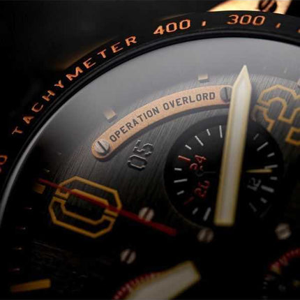 Orologio da uomo AVI-8 P-51 Mustang Blakeslee Cronografo D-Day 80 Edizione limitata Omaha Quadrante nero Quarzo AV-4077-06