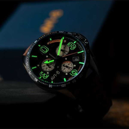 Orologio da uomo AVI-8 P-51 Mustang Blakeslee Chronograph Imperial War Museums Edition Lambeth quadrante nero al quarzo AV-4077-