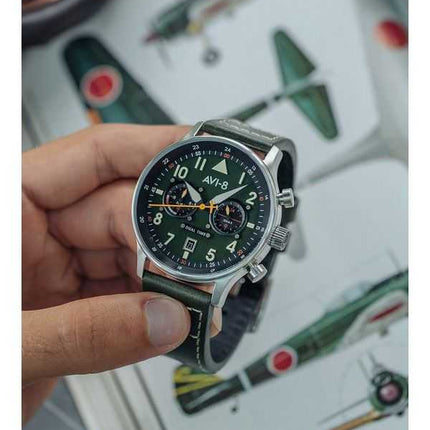 Orologio da uomo AVI-8 Hawker Hurricane Carey Dual Time Merville quadrante verde quarzo AV-4088-02