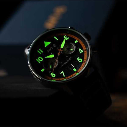 Orologio da uomo AVI-8 Hawker Hurricane Carey Dual Time Imperial War Museums Edition quadrante nero al quarzo AV-4088-07