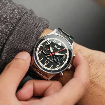 Orologio da uomo AVI-8 Hawker Hurricane Carey Dual Time Rangoon quadrante nero al quarzo AV-4088-11