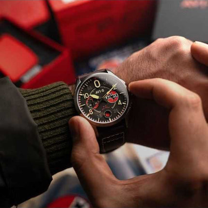 Orologio da uomo AVI-8 Spitfire Lock Chronograph Airfix Edition Raven Black Dial Quartz AV-4089-09