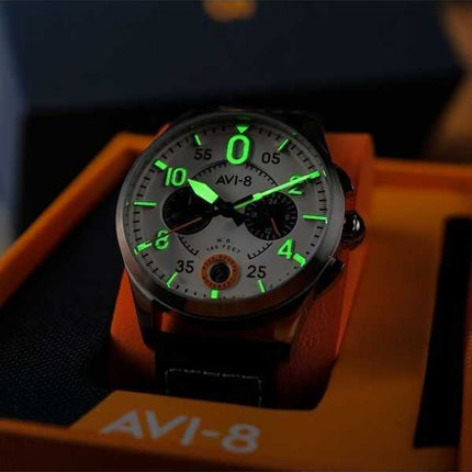 Orologio da uomo AVI-8 Spitfire Lock Chronograph Imperial War Museums Edition Bethlem quadrante bianco al quarzo AV-4089-0B