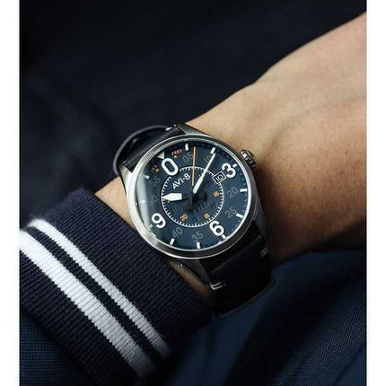 Orologio da uomo automatico AVI-8 Spitfire Smith Birmingham con cinturino in pelle e quadrante blu AV-4090-02