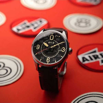 Orologio da uomo AVI-8 Spitfire Smith Automatic Airfix Edition quadrante nero granito AV-4090-08
