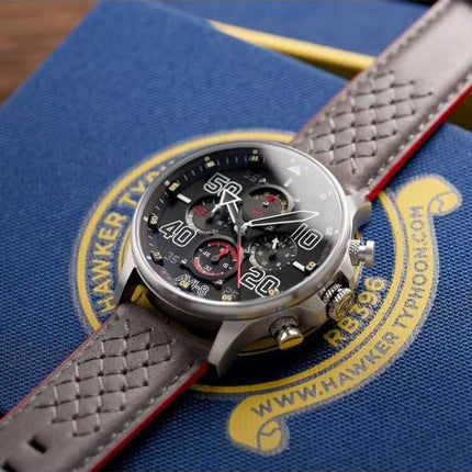 Orologio da uomo AVI-8 Hawker Typhoon Rb396 Sheila cronografo edizione limitata quadrante nero al quarzo AV-4093-05