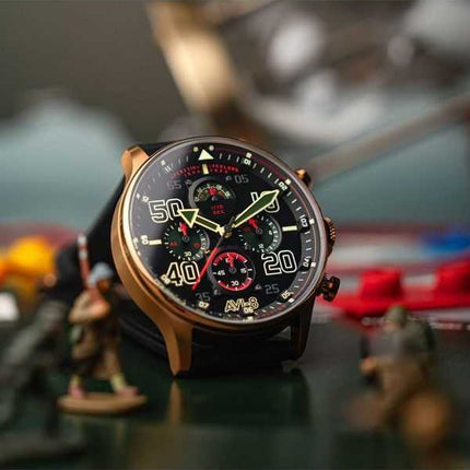 Orologio da uomo AVI-8 Hawker Typhoon Coningham Chronograph D-Day 80 Limited Edition Juno Black Dial Quartz AV-4093-09
