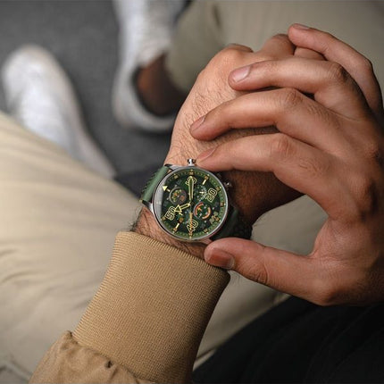 Orologio da uomo AVI-8 Hawker Typhoon Coningham Cronografo Harding Cinturino in pelle Quadrante verde Quarzo AV-4093-0D