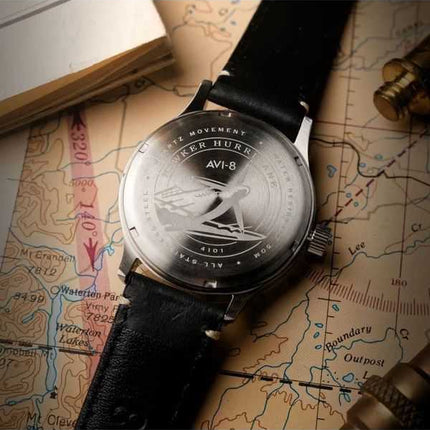 Orologio da uomo AVI-8 Hawker Hurricane Mckellar Dual Time Gothic Green Dial Quartz AV-4101-0A con cinturino extra