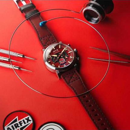 Orologio da uomo AVI-8 Dambuster Gibson Dual Time Chronograph Airfix Edition Hazard Red Dial Quartz AV-4107-04
