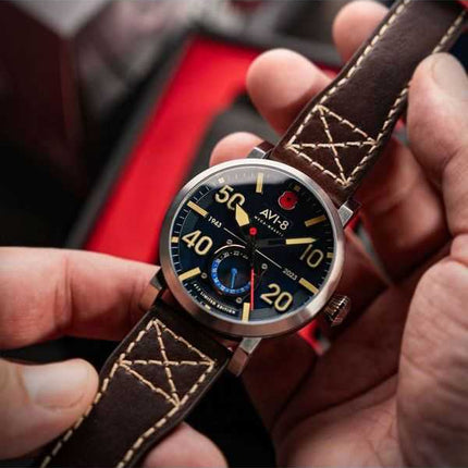 Orologio da uomo AVI-8 Dambuster 80th Anniversary Royal British Legion Meca-Quartz Limited Edition blu navy AV-4108-RBL-02