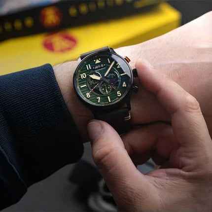 AVI-8 Flyboy Spirit Of Tuskegee Cronografo Edizione Limitata Quadrante Verde Quarzo AV-4109-04 Orologio da Uomo con Cinturino Ex