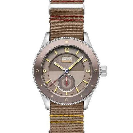Orologio da uomo AVI-8 Flyboy Airmaster Sector Meca-Quartz con cinturino in nylon grigio piuma argento quadrante grigio AV-4112-