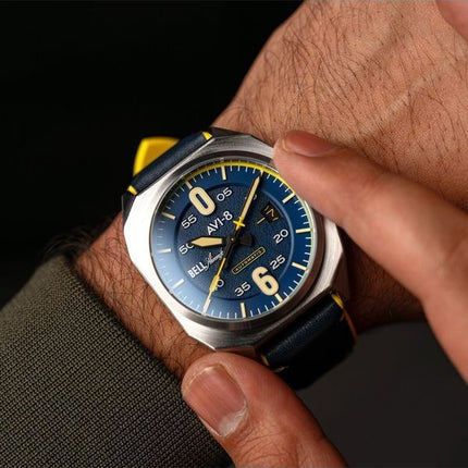 Orologio da uomo AVI-8 Bell X-1 Machbuster Automatic Catalina Blue Cinturino in pelle Quadrante blu AV-4115-03