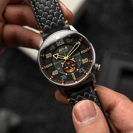 Orologio da uomo AVI-8 Hawker Typhoon Baldwin automatico con cinturino in pelle e quadrante nero freddo AV-4119-01