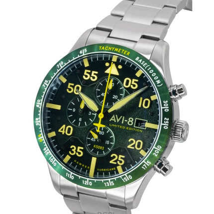 Orologio da uomo AVI-8 Hawker Hurricane Chronograph Limited Edition con quadrante verde, movimento al quarzo, modello AV-4130-33, con cinturino extra.