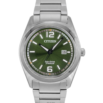 Orologio da uomo Citizen Eco-Drive Super Titanium quadrante verde AW1641-81X