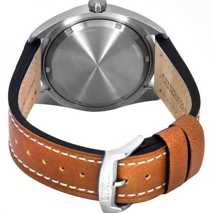 Orologio da uomo Citizen Eco-Drive Super Titanium cinturino in pelle quadrante verde BM8560-11X 100M