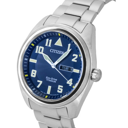 Orologio da uomo Citizen Garrison Super Titanium con quadrante blu Eco Drive BM8560-88L 100M