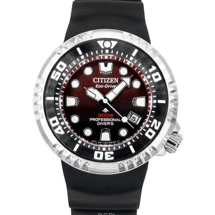 Orologio da uomo Citizen Promaster Eco-Drive Diver&#39;s BN1024-01Z 300M con cinturino in poliuretano e quadrante rosso