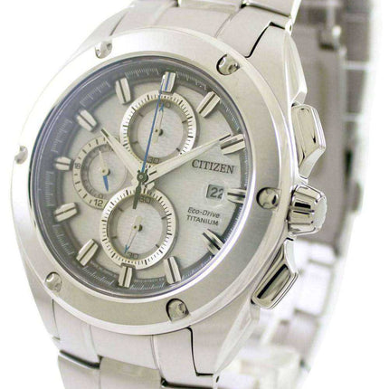 Orologio da uomo Citizen Eco-Drive Chronograph Super Titanium CA0210-51A
