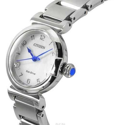 Orologio da donna Citizen L Mae Diamond Accents in acciaio inossidabile con quadrante in madreperla Eco-Drive EM1130-83D