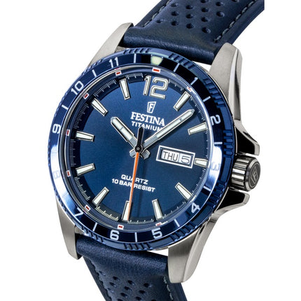 Orologio da uomo Festina Titanium Analog con cinturino in pelle, quadrante blu, movimento al quarzo, modello F20699-2, impermeabile fino a 100 metri.