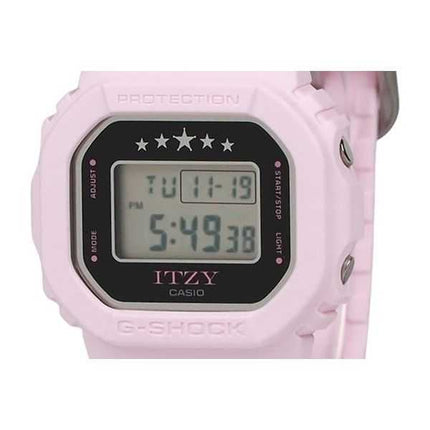 Casio G-Shock ITZY Collaboration Digital Rosa Cinturino in Resina Bio-Based Quarzo GMD-S5610IT-4B 200M Orologio da Donna