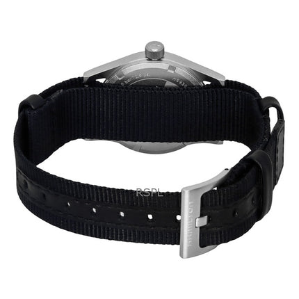 Orologio unisex Hamilton Khaki Field con cinturino in tessuto e quadrante nero al quarzo H69301430