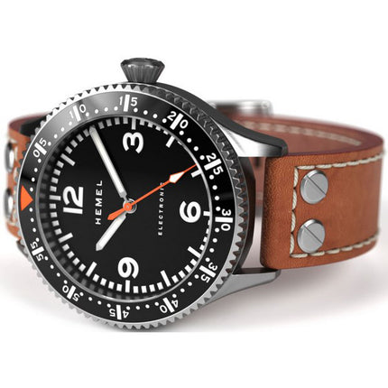 Orologio da uomo Hemel Stratus nero opaco con quadrante Super-LumiNova Quartz HF6 100M da uomo