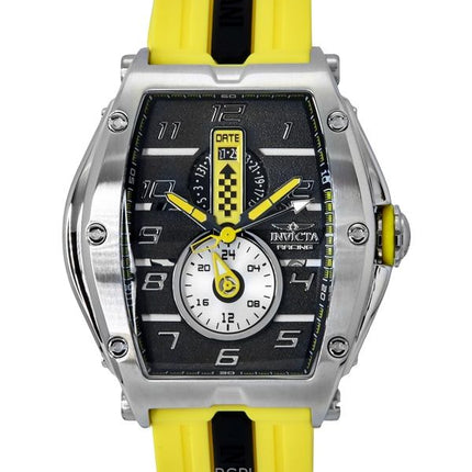 Orologio da uomo Invicta Racing con cinturino in silicone e quadrante nero al quarzo 47383 100M