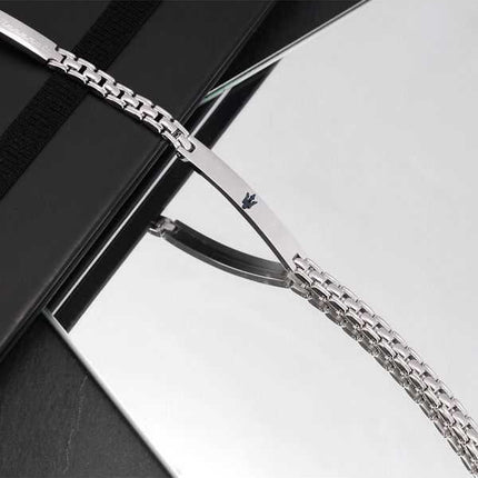 Bracciale Maserati Jewels in acciaio inossidabile JM421ATK19 da uomo