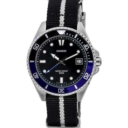 Orologio da uomo Casio analogico standard con cinturino in tessuto quadrante nero al quarzo MDV-10C-1A2