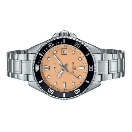 Orologio da uomo Casio Standard Analogico in acciaio inossidabile con quadrante color salmone al quarzo MDV-10D-4A2V