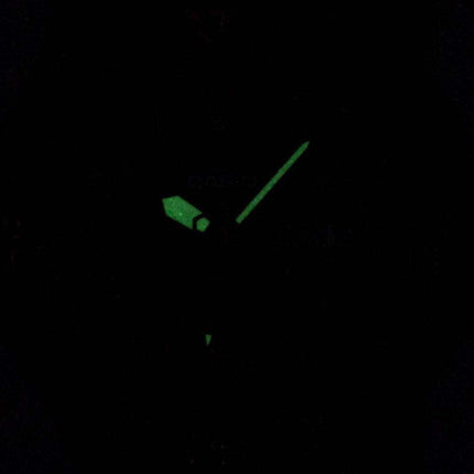 Orologio da uomo analogico al quarzo Casio con quadrante nero MRW-200H-4BVDF MRW200H-4BVDF