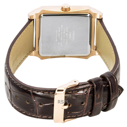 Orologio da uomo Casio analogico con cinturino in pelle e quadrante dorato, movimento al quarzo, modello MTP-B190RGL-9BV.