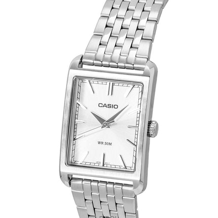 Orologio da uomo Casio analogico al quarzo con quadrante argentato in acciaio inossidabile, modello MTP-B215D-7AV, modello MTP-B215D-7AV.