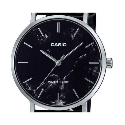 Casio Standard Analogico Cinturino in Pelle Nera Quadrante Nero Ispirato al Marmo Orologio da Uomo al Quarzo MTP-VT01LM-1A