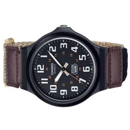 Orologio da uomo Casio MW-240B-5BV con cinturino in tessuto analogico standard quadrante nero al quarzo