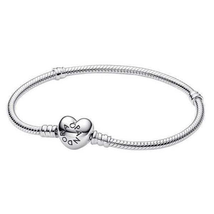 Bracciale Pandora Moments in argento con chiusura a forma di cuore 590719-17 per donna