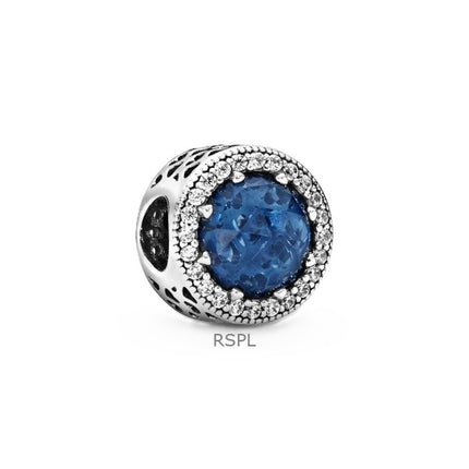 Charm Pandora Radiant Hearts con cristallo blu e zirconia cubica trasparente P-791725NMB per donna