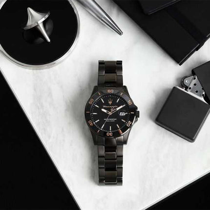Orologio da uomo Maserati Competizione in acciaio inossidabile quadrante nero al quarzo R8853100035 100M