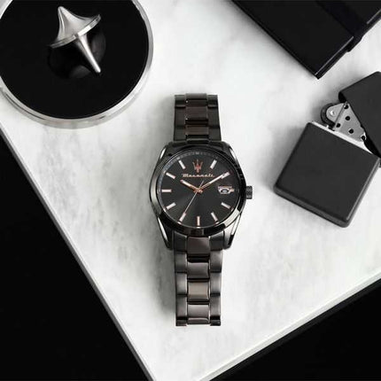 Orologio da uomo Maserati Attrazione in acciaio inossidabile quadrante nero al quarzo R8853151015