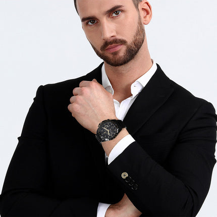 Orologio da uomo Maserati Traguardo in edizione limitata cronografo in acciaio inossidabile quadrante nero al quarzo R8873612051