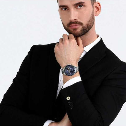 Orologio da uomo Maserati Traguardo in edizione limitata cronografo in acciaio inossidabile quadrante blu al quarzo R8873612052